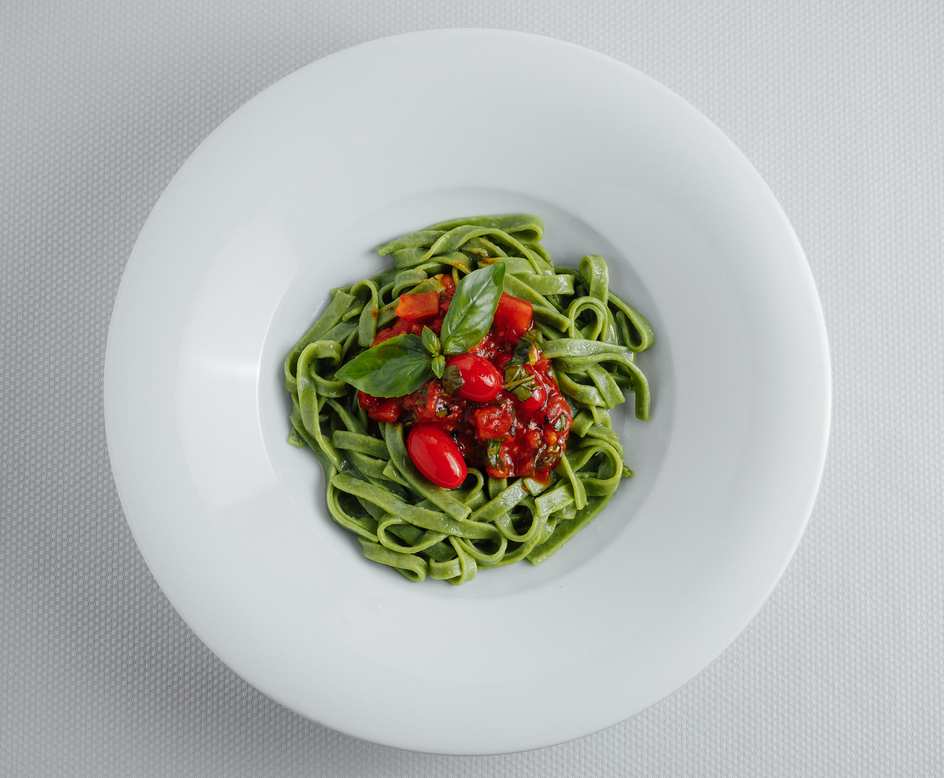 Edamame Fettucine, with Spinach and Tomato