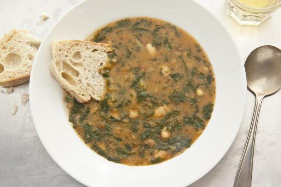 Spinach, Mushroom, and Lentil Soup