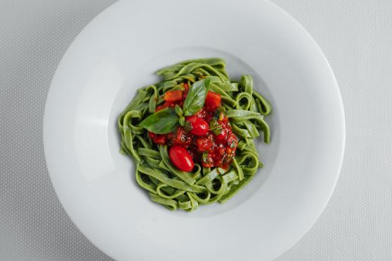 Edamame Fettucine, with Spinach and Tomato